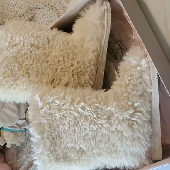 Soft fur boot slippers - Picture 4 of 4